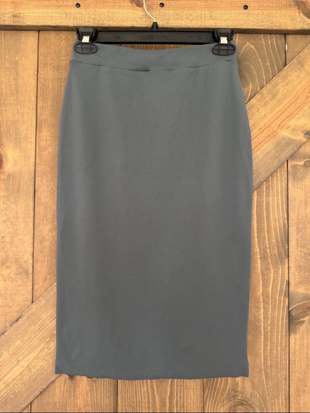 Aritzia Babaton Women's Pencil Skirt in Slate Gray Size Small